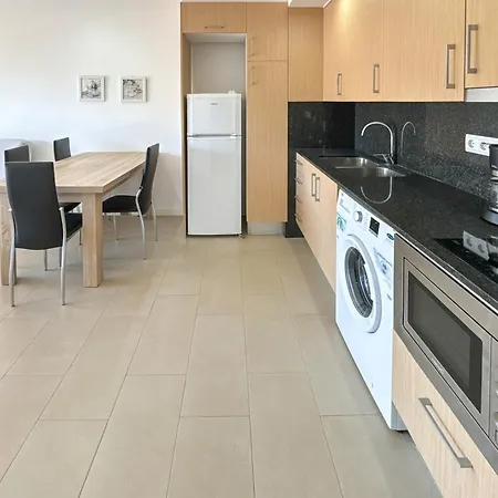 Delta 5º2ª Apartment Roses
